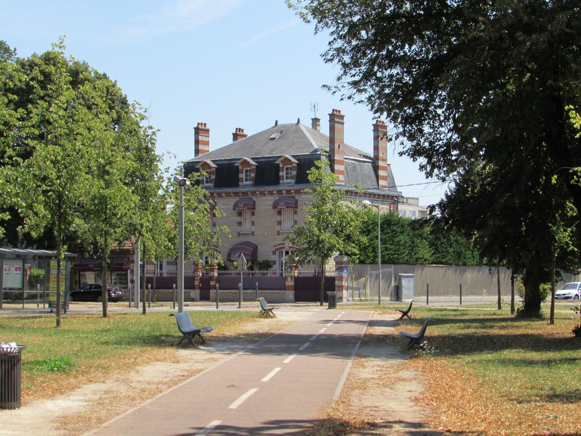 Manoir François 1er Hotel Vitry-le-François Exterior foto